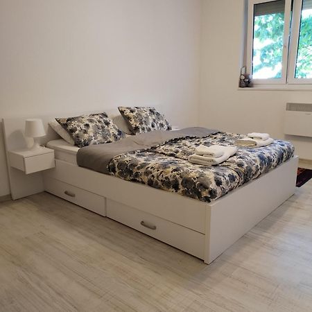 Apartman Milica فرساك المظهر الخارجي الصورة